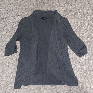 Quarter-length sleeve cardigan